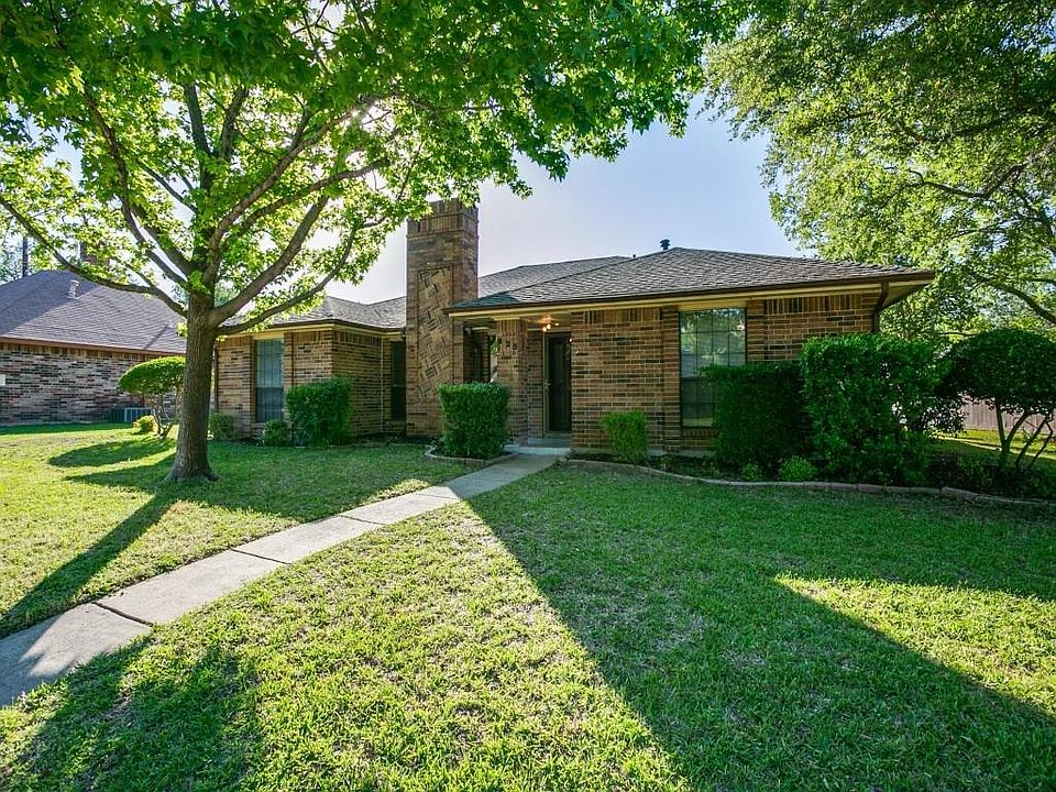 1st image of 425 Sonora Dr