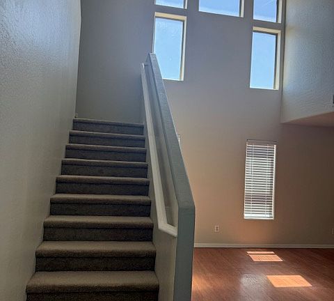 4th image of 11150 W Mountain View Dr