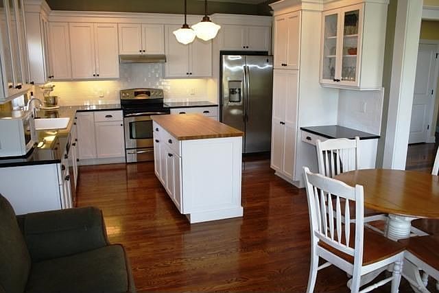 1st image of 1025 Oak Timber Dr