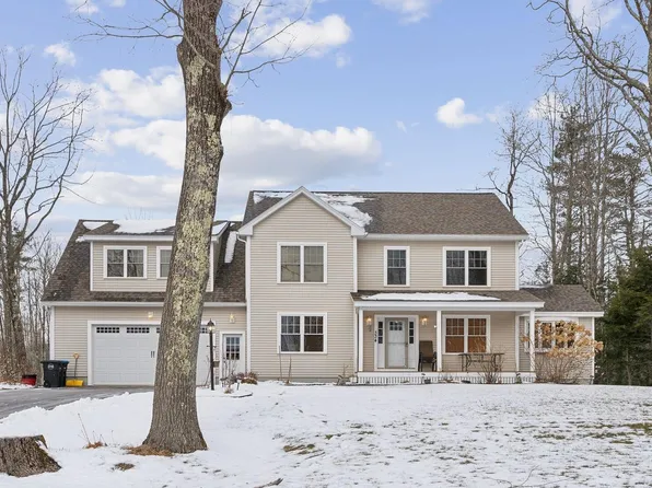 334 Middle Road, Falmouth, ME 04105