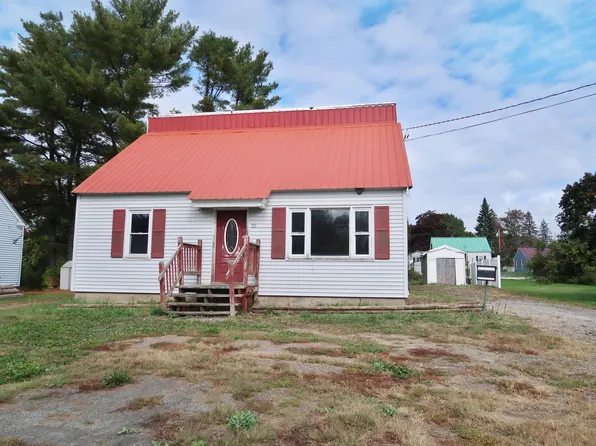 35 Oakland Street, Waterville, ME 04901