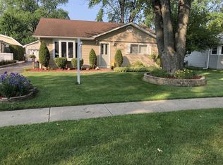 3701 Wren Ln, Rolling Meadows, IL 60008