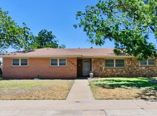 1101 Crescent Dr, Andrews, TX 79714