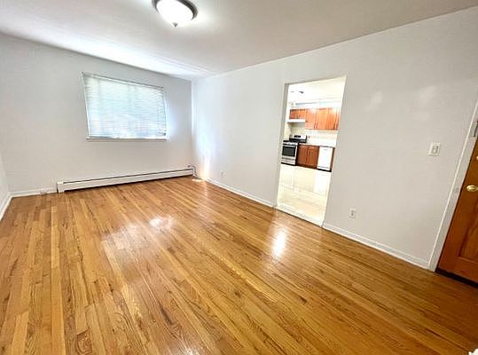 3rd image of 23-26 42nd St #A11