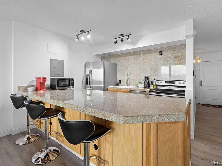 1020 15th St #29B — Photo 11