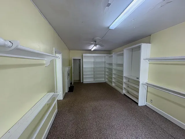 10375 Warwick Blvd — Photo 3