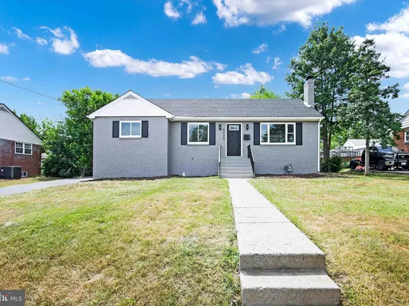 5920 Dinwiddie St, Springfield, VA 22150