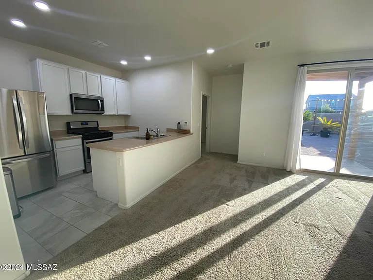 12265 N Sutter Dr — Photo 5