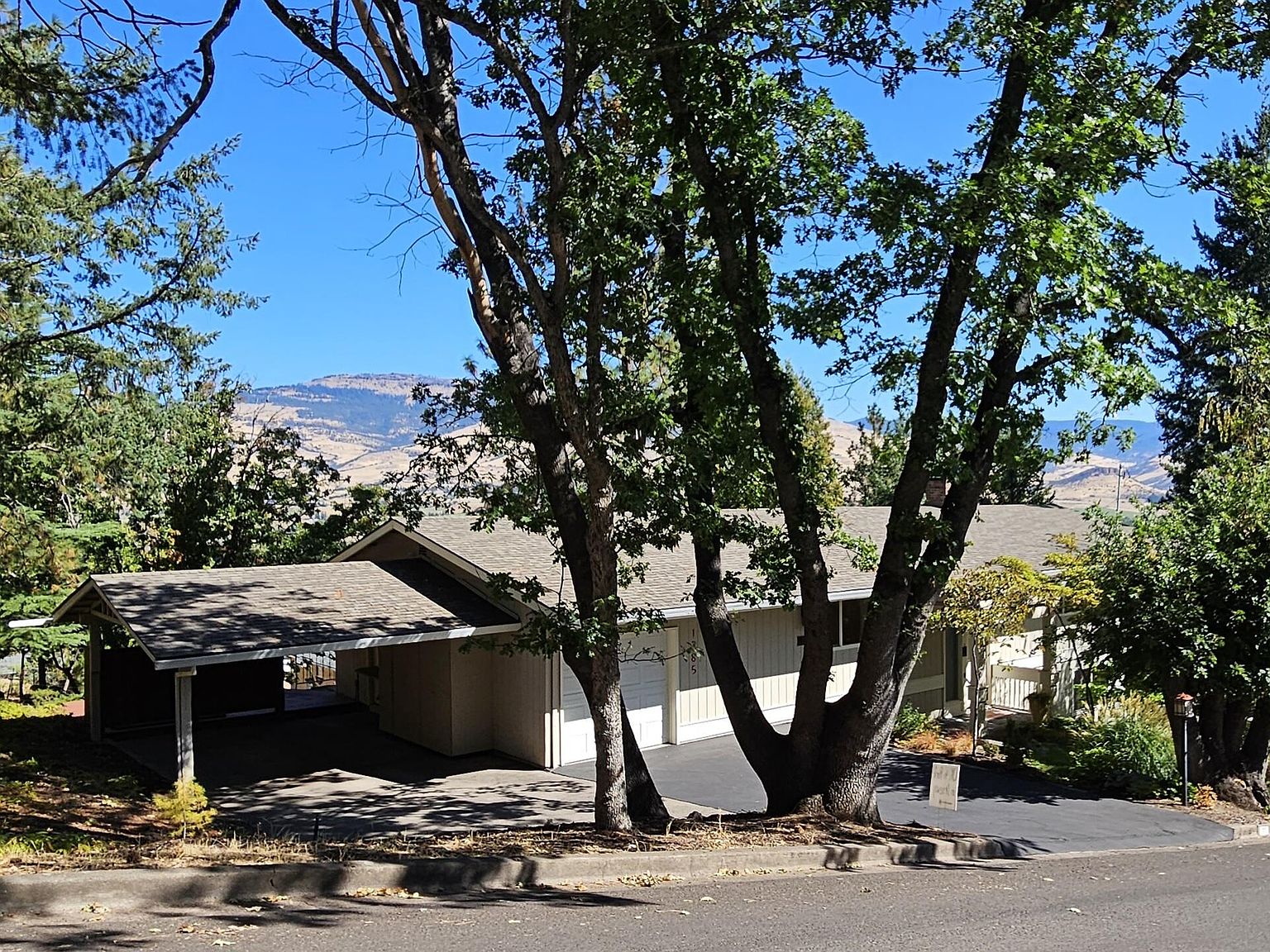 1385 Windsor St, Ashland, OR 97520 MLS 220162821 Zillow