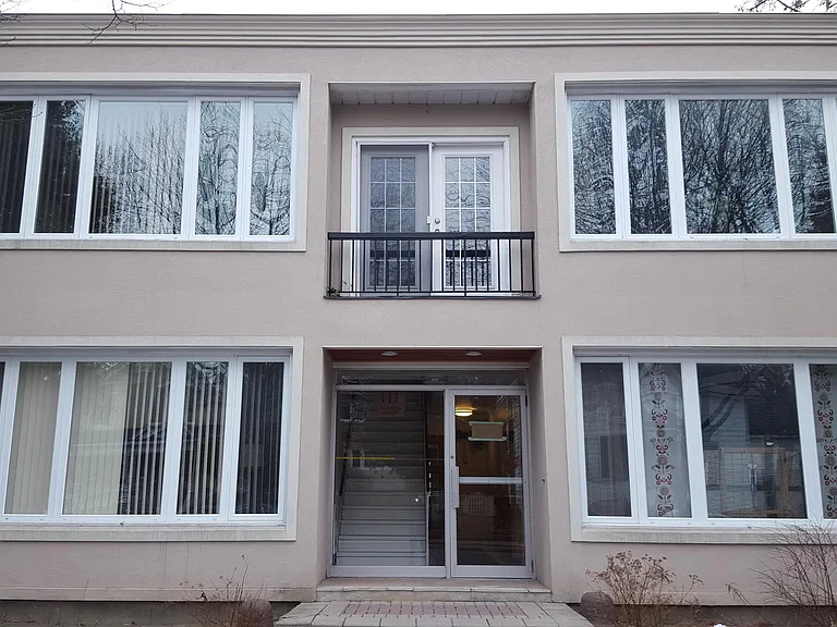 111 Crichton St — Photo 12