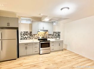 1153 Stag Holw #2, Oakville, ON L6M5M4