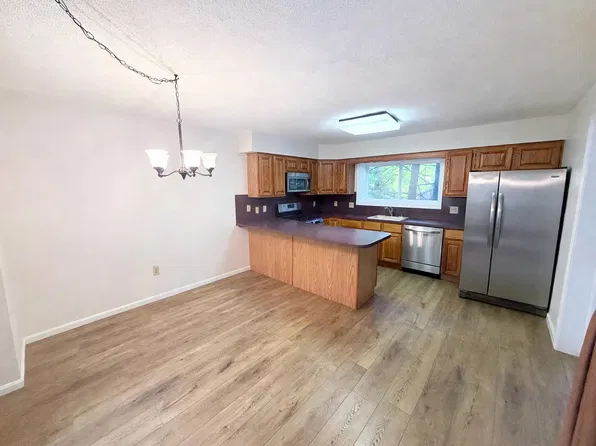 254 Captain Eames Cir, Ashland, MA 01721