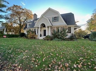 27 Adam Ter, Lowell, MA 01852