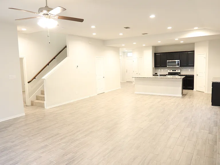 4805 Sassafras Dr — Photo 7