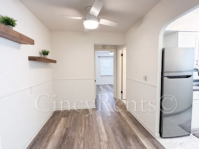 2782 Observatory Ave #7 — Photo 5