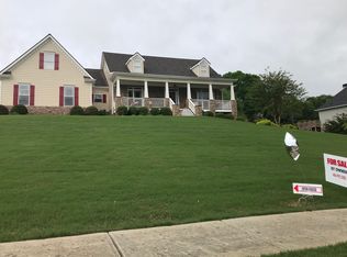 591 Reece Dr, Hoschton, GA 30548