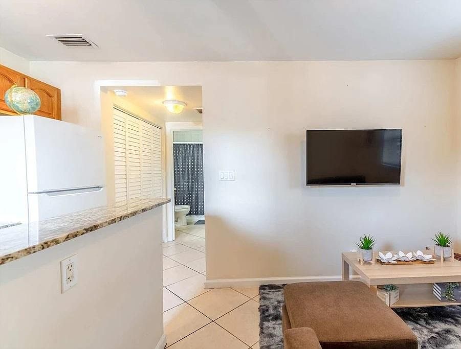 900 SE 1st St, Pompano Beach, FL 33060 | Zillow