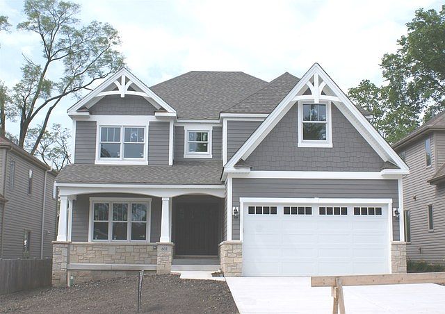 1st image of 601 W Babcock Ave