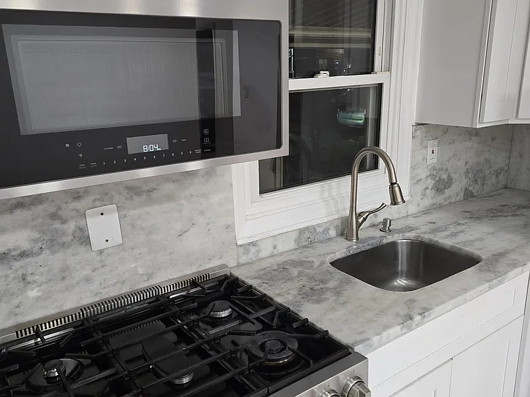 14 Pasadena Ave — Photo 9