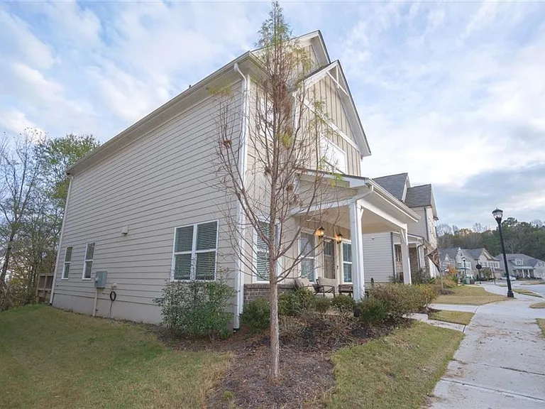 Sanford Dr NW — Photo 3