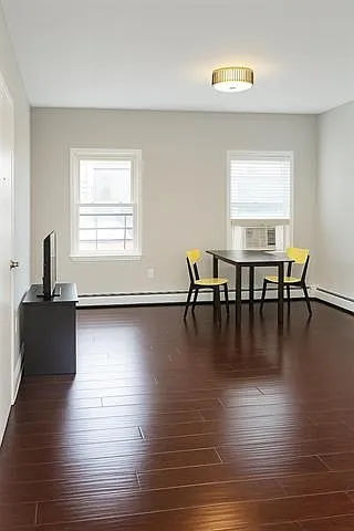 509 Washington St #2 — Photo 3