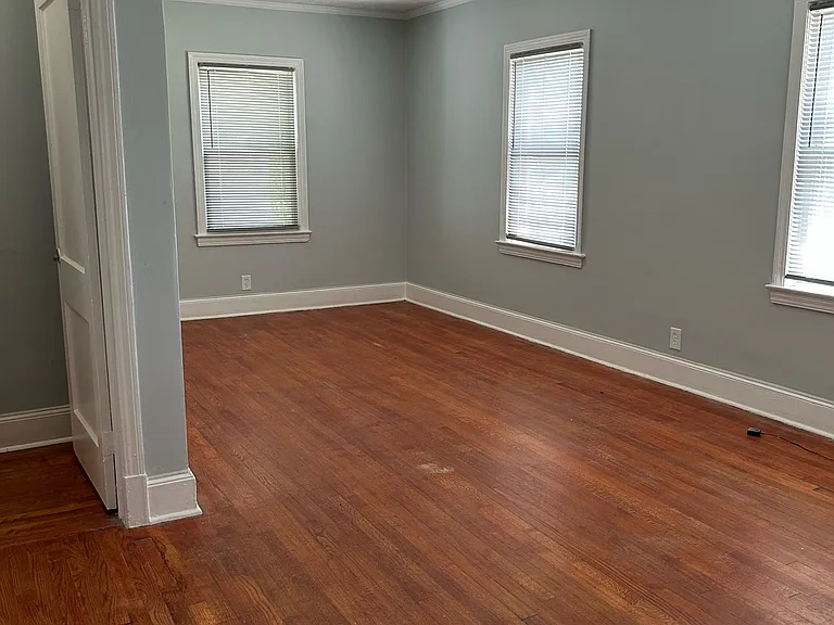 2532 Jewel St — Photo 7