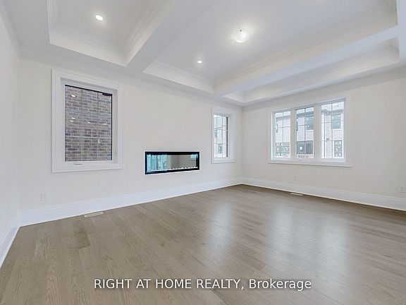 3rd image of 7 Adario Cres