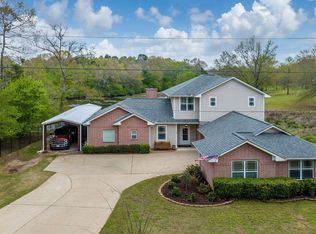 139 Pine Island Dr, Marshall, TX 75672