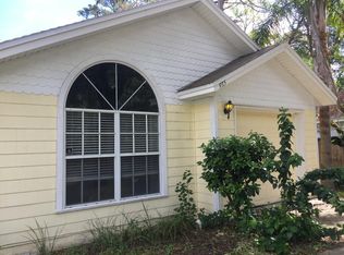 935 Main St, Atlantic Beach, FL 32233