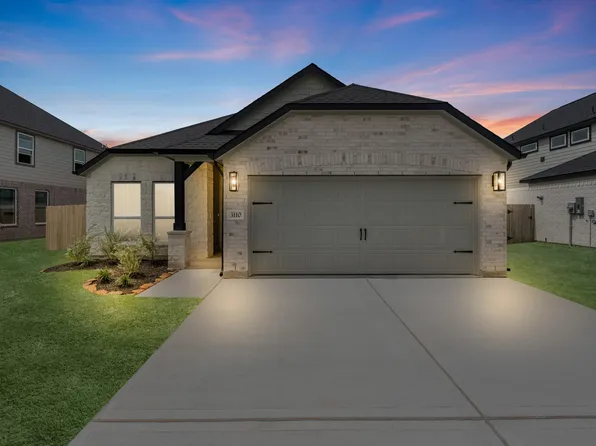 3110 Spitfire Dr, Rosenberg, TX 77471