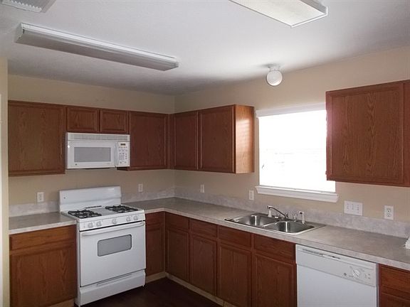 3rd image of 6718 Carly Park Way #0
