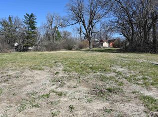 117 E May St, Osceola, IA 50213