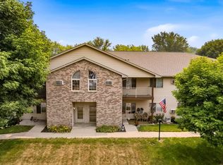 335 Starkweather Dr, Beaver Dam, WI 53916