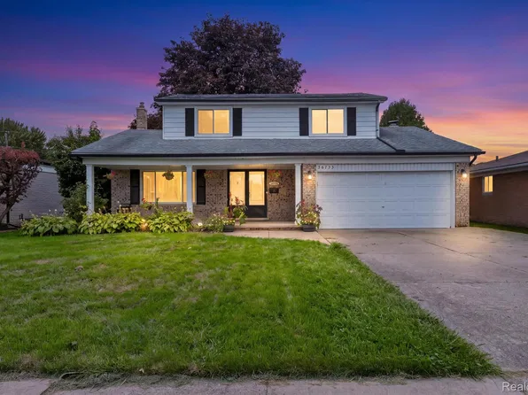 36735 Lodge Dr, Sterling Heights, MI 48312