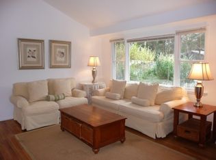 23 Orchard Ln, East Hampton, NY 11937