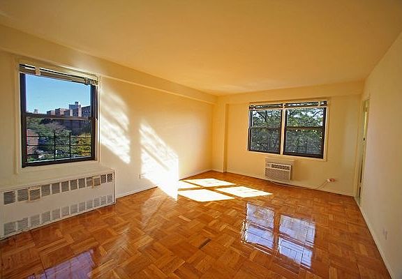4th image of 6420 Saunders St APT B21