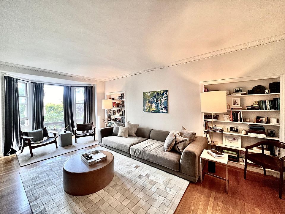 1st image of 2360 Pacific Ave APT 304