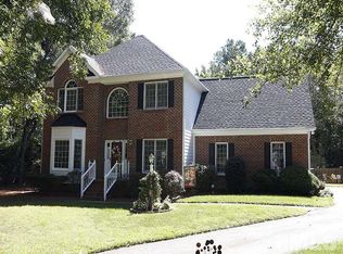 117 Hillshire Ct, Fuquay Varina, NC 27526