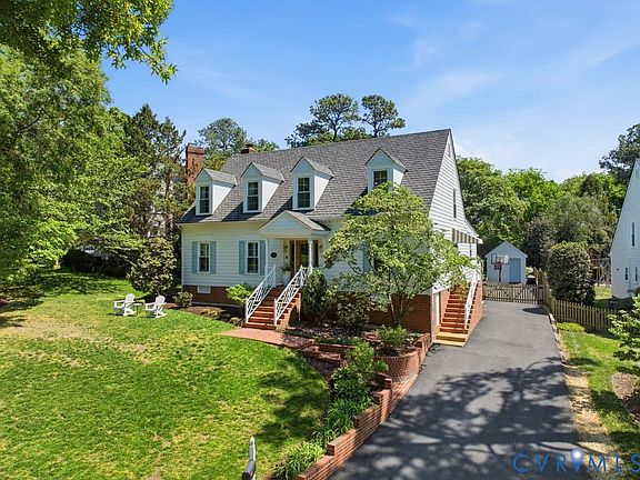 2nd image of 411 Anneslie Ct