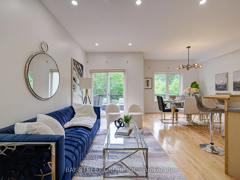 46 Romance Dr — Photo 11