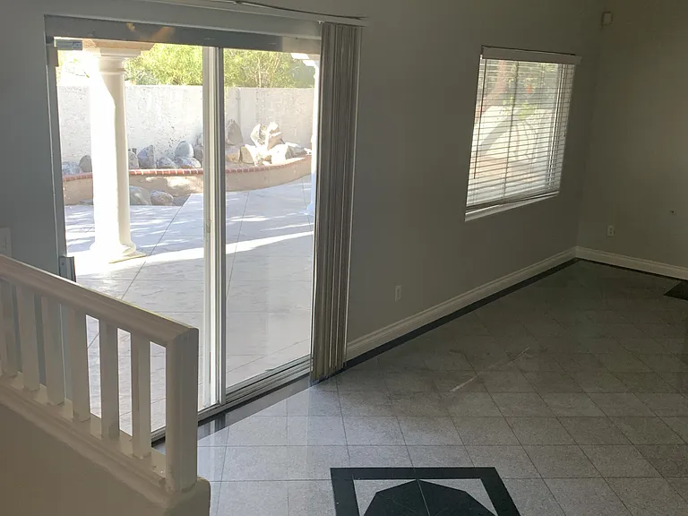 2238 Alanhurst Dr — Photo 11