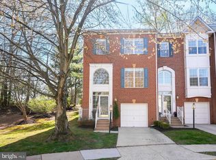 11519 Wild Hawthorn Ct, Reston, VA 20194