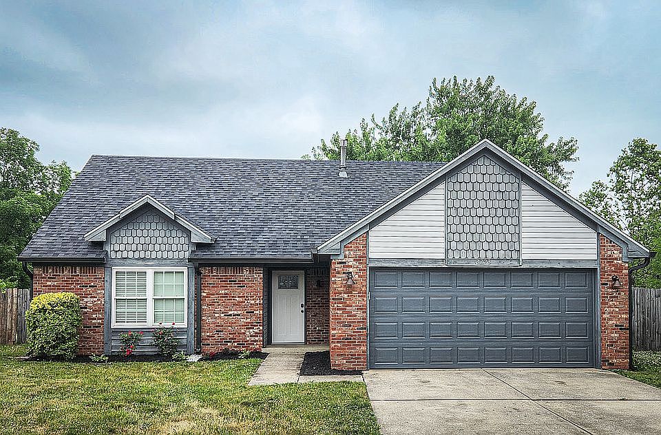 1st image of 3723 N Bearwood Dr