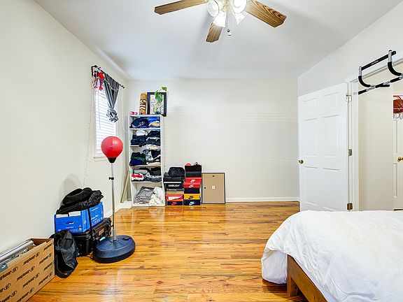 4th image of 68-37 79th St #1R