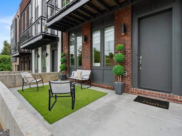 1253 Chelsea Cir NW #31, Atlanta, GA 30318