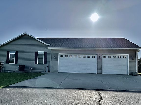 3rd image of 5469 W County Road A