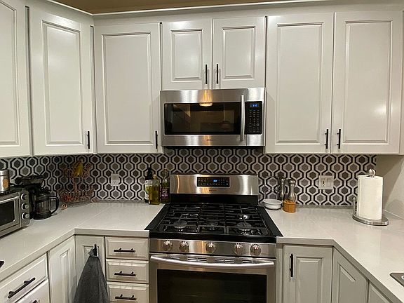 5th image of 24505 Town Center Dr #7315