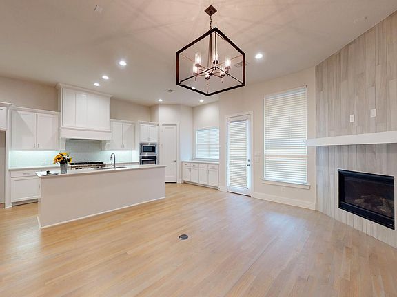 5th image of 8809 Brunswick Ln