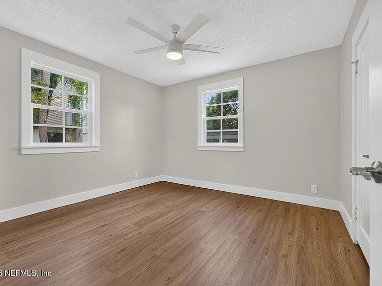 2247 Riverside Ave #3 — Photo 12