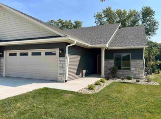 1789-1 Golf Course Blvd, Independence, IA 50644